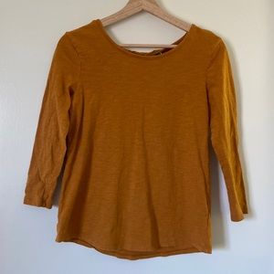 Old Navy 3/4 Sleeve Top w/ Open Back